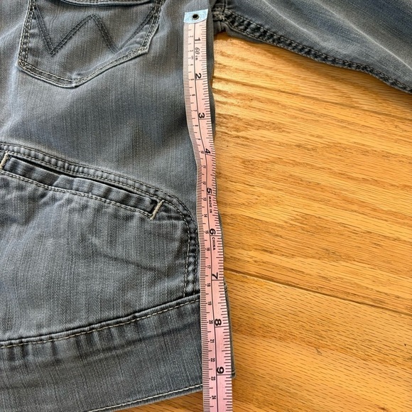 ๐ Vintage Wrangler Gray Denim Jacket - size Sโโโโโ - Picture 10 of 11